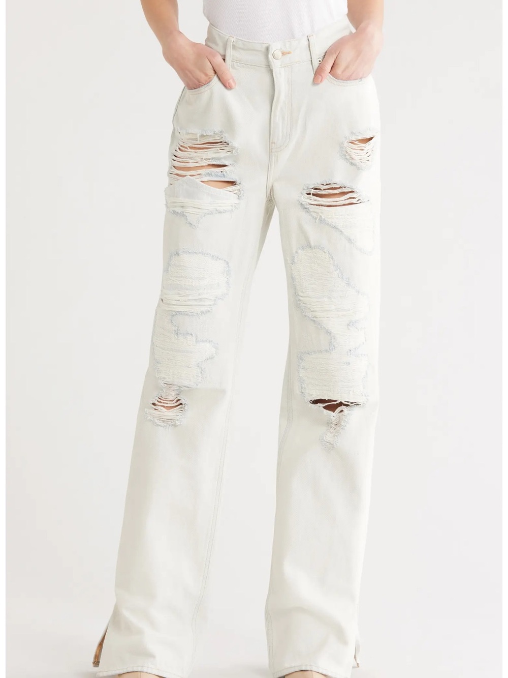 Good American The Khloe Distressed Straight Leg Jeans Size 4/27. Never Worn!